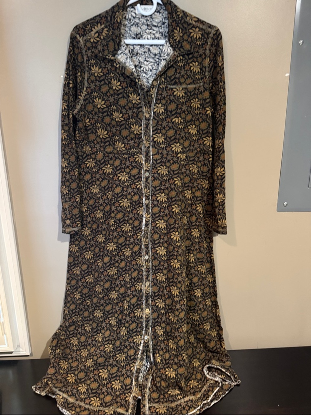 NATURAL LIFE Black Long-Sleeve Button-Front Dress with Gold Floral Print